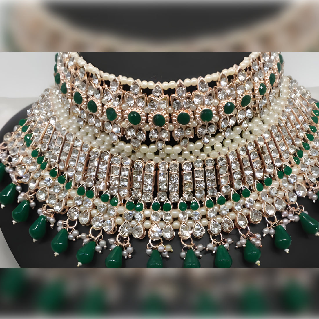 Jewel City Luxury Green Crystal Choker Set - Rose Gold-Plated Bridal Jewelry with Pearl Accents | Grocsy