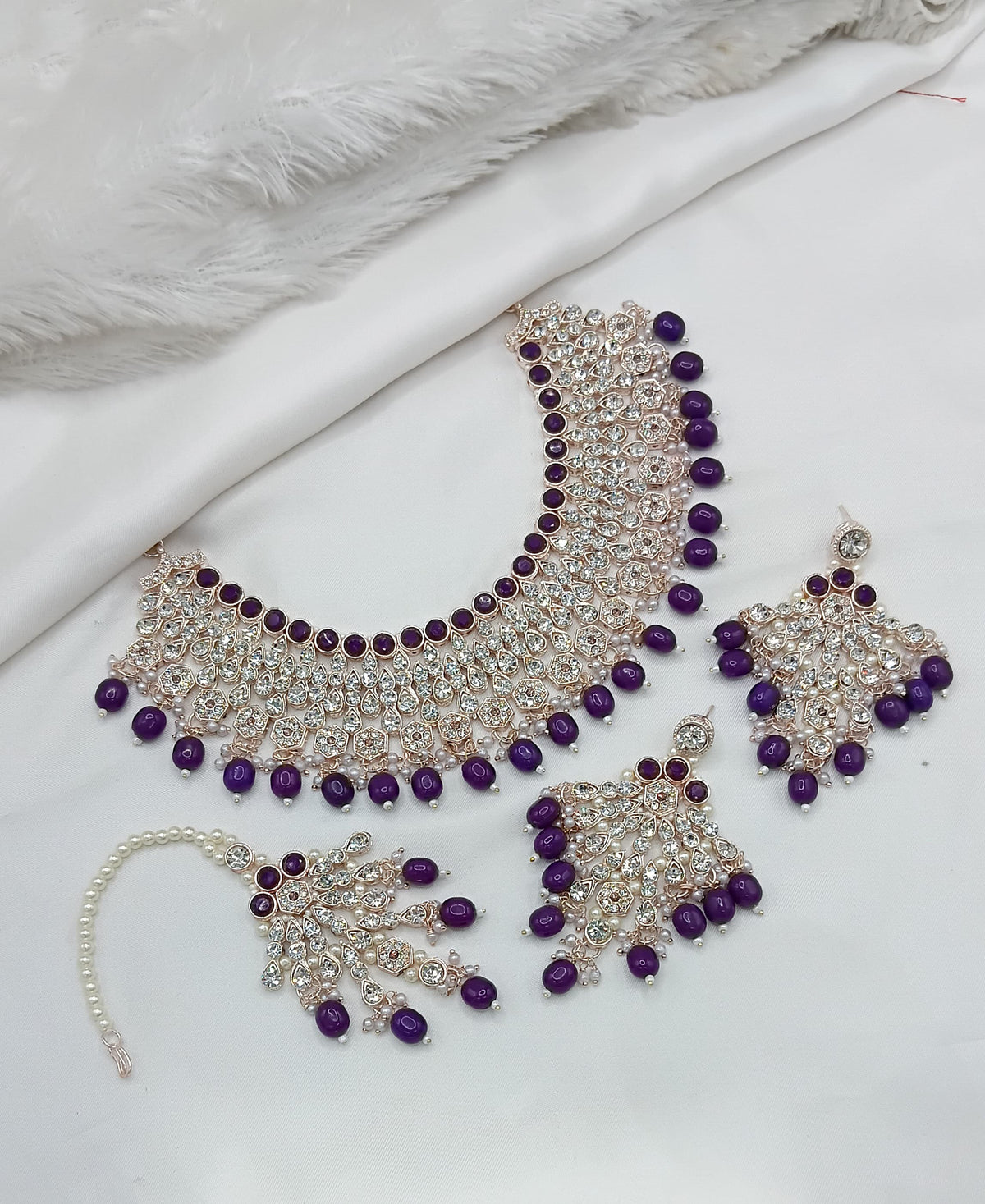Jewel City Elegant Gold-Plated Kundan Pearl Bridal Jewelry Set Traditional Handcrafted Necklace, Earrings and Maang Tikka | Grocsy