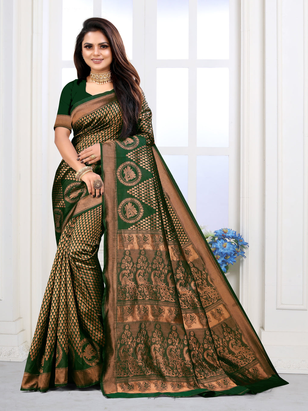 Vedant Vastram Litchi Silk Designer Banarasi Saree - Green | Grocsy