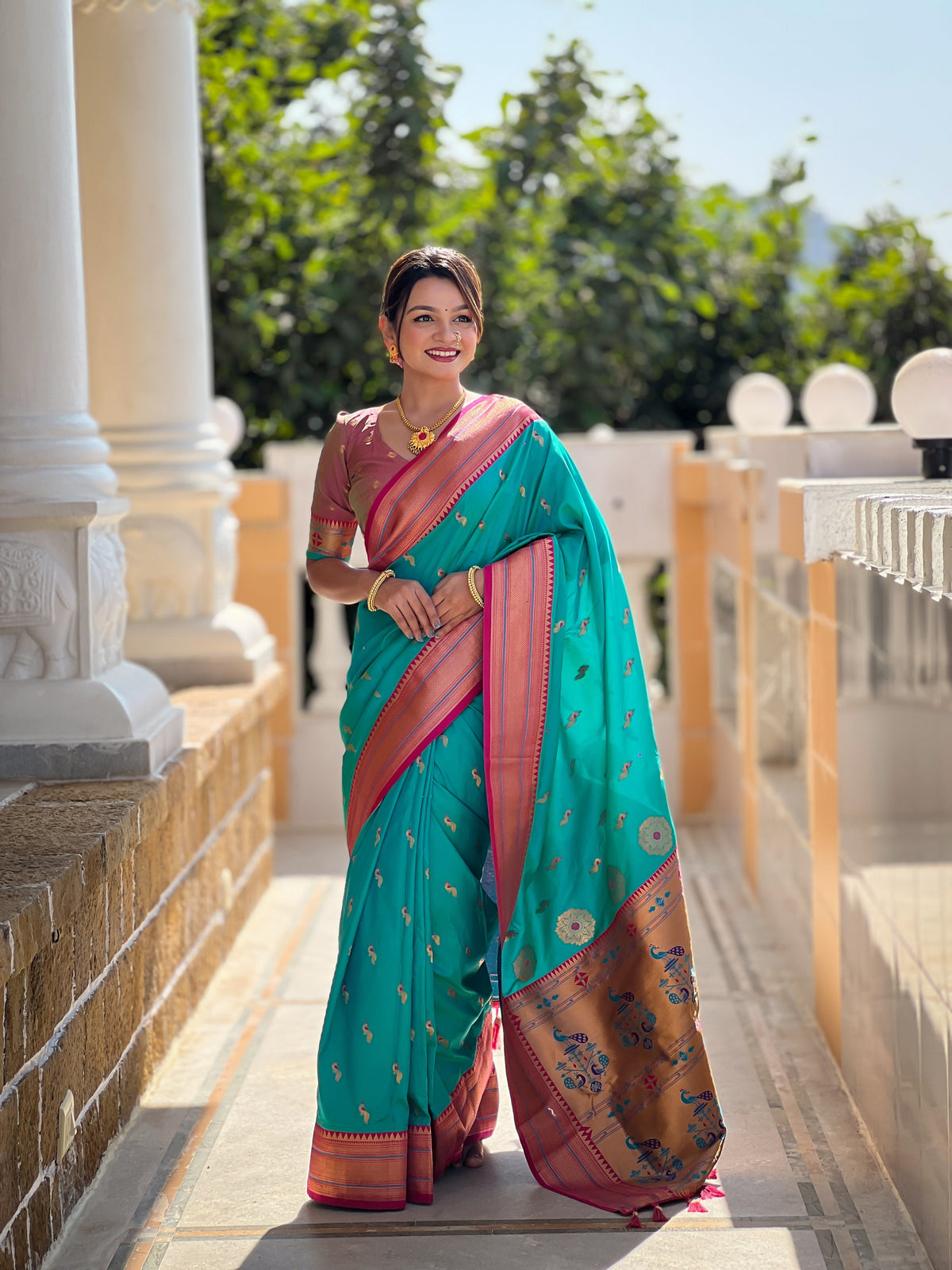 Vedant Vastram Soft Litchi Silk Paithani Jacquard Saree - Rama | Grocsy