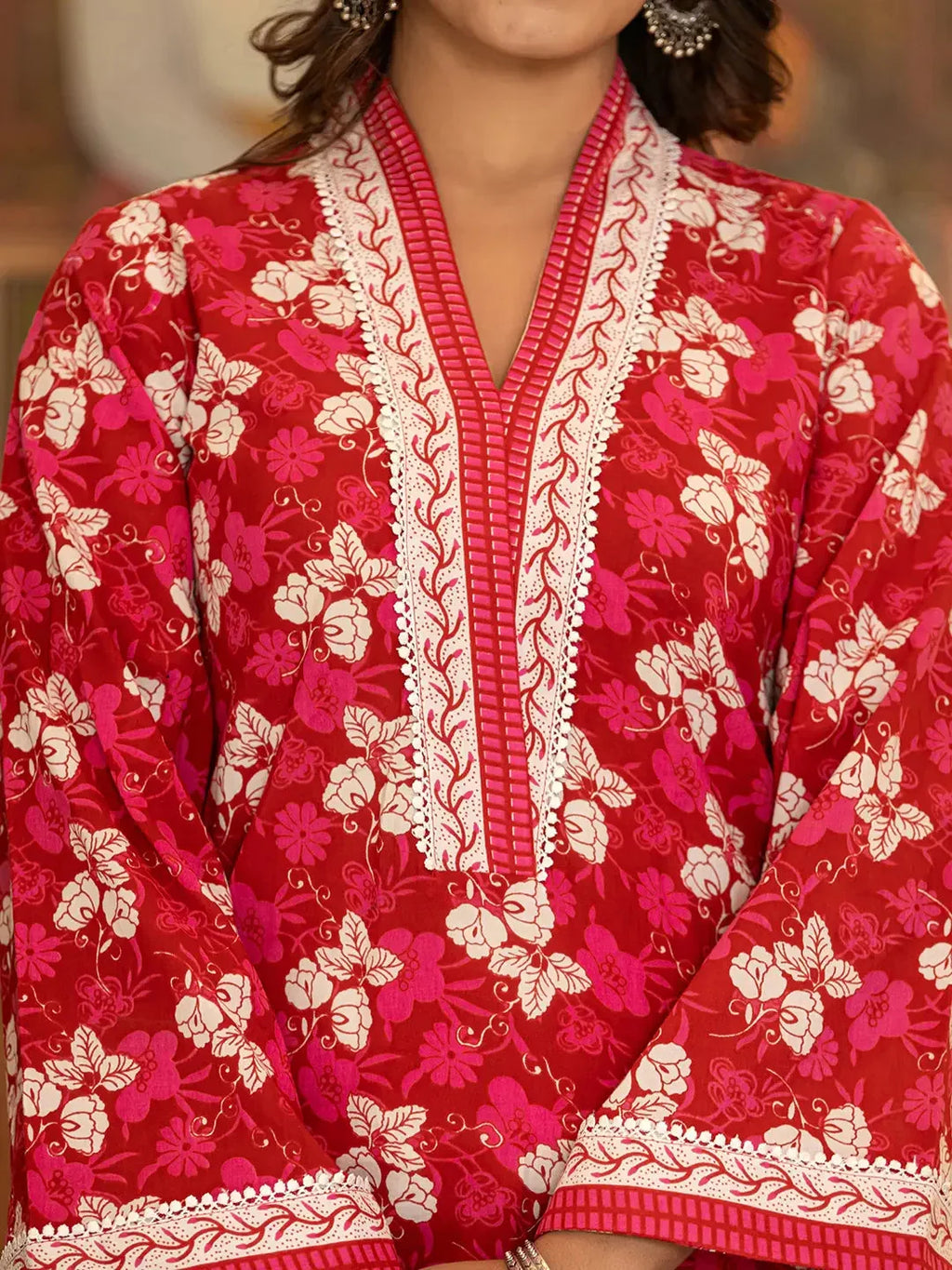 Yufta Pink Floral Print Straight Pakistani Style Kurta Trouser And Dupatta Set | Grocsy