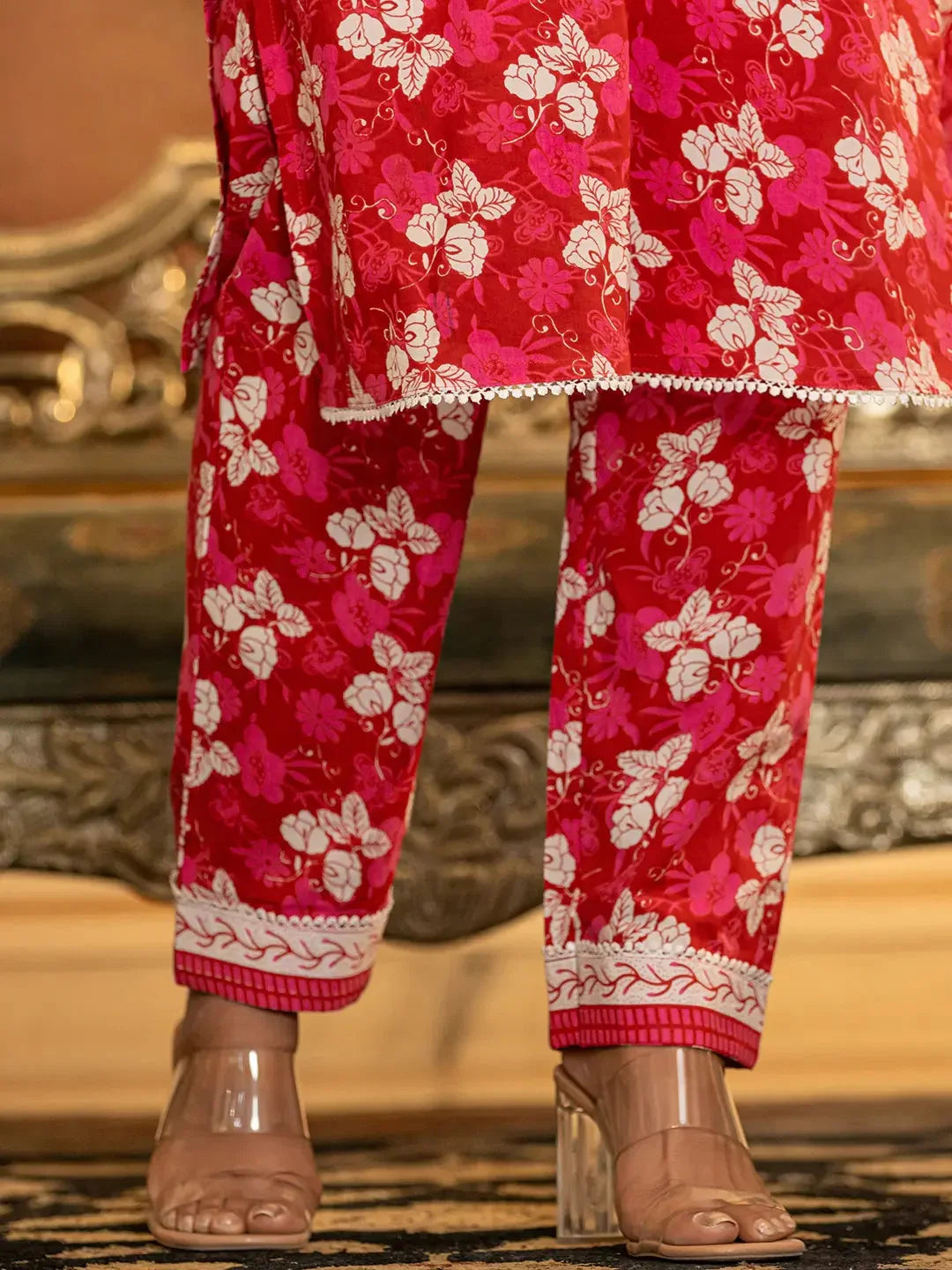 Yufta Pink Floral Print Straight Pakistani Style Kurta Trouser And Dupatta Set | Grocsy