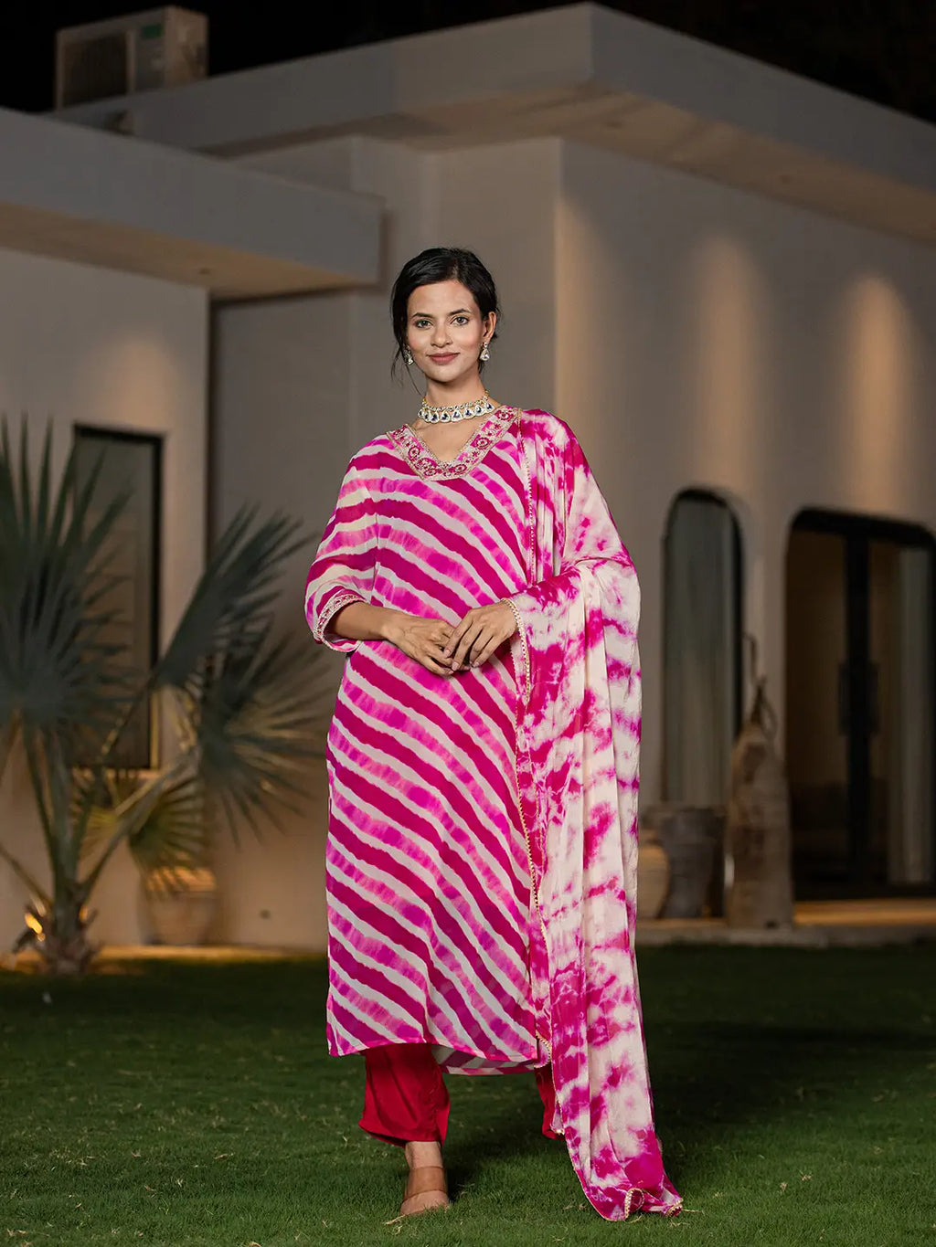 Yufta Pink Leheriya Print Poly Georgette Straight Suit Set | Grocsy