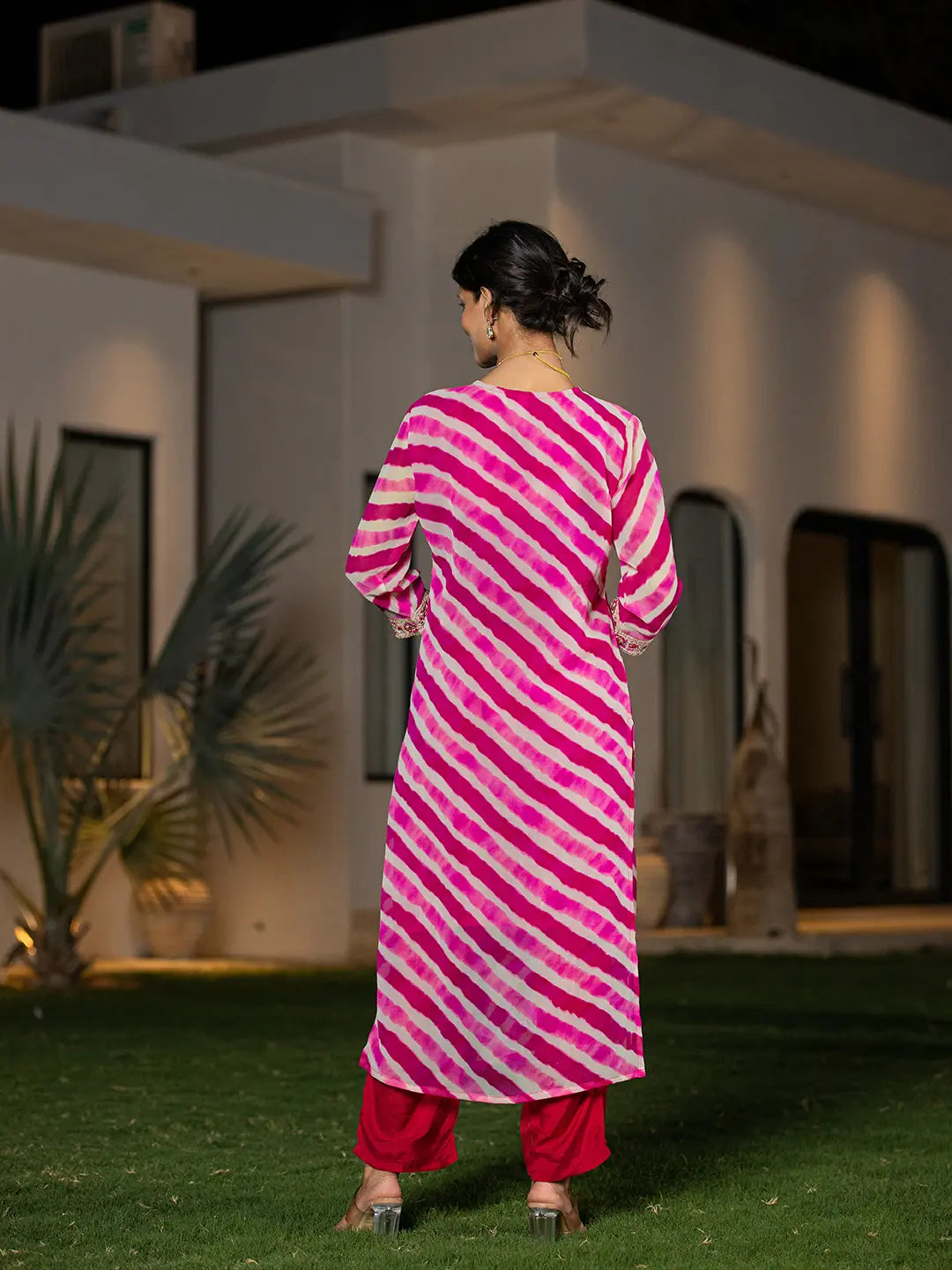 Yufta Pink Leheriya Print Poly Georgette Straight Suit Set | Grocsy