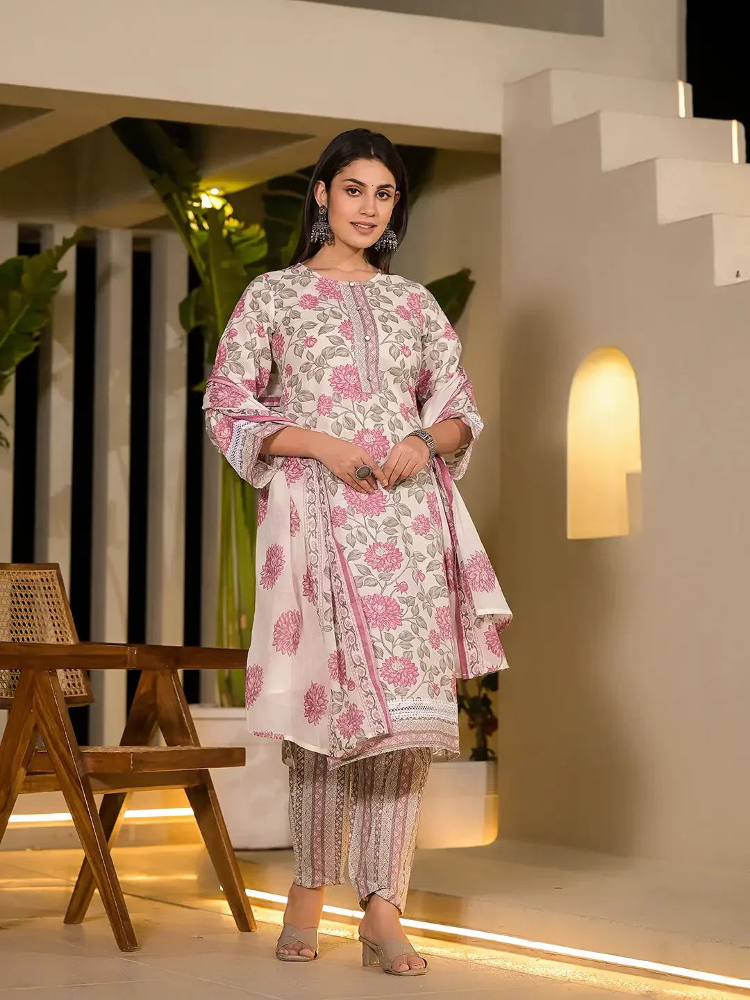 Yufta Pink Pure Cotton Floral Print Kurta With Trousers And Dupatta Set | Grocsy