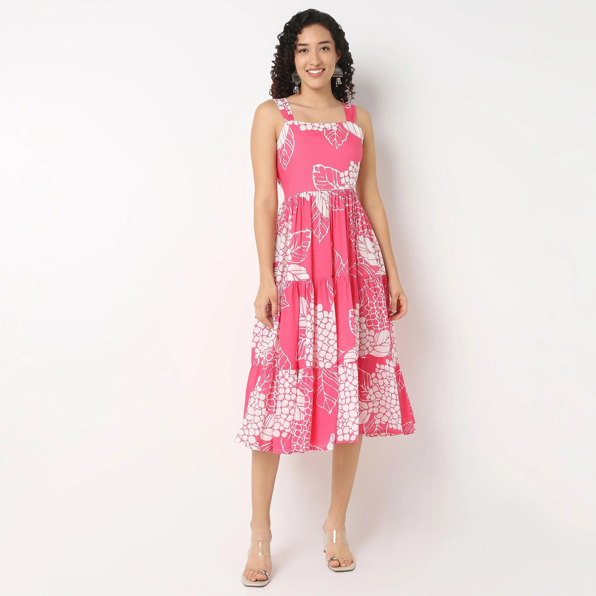 Pimu Square-Neck Maxi Dress with Graphic Print-Green | Grocsy