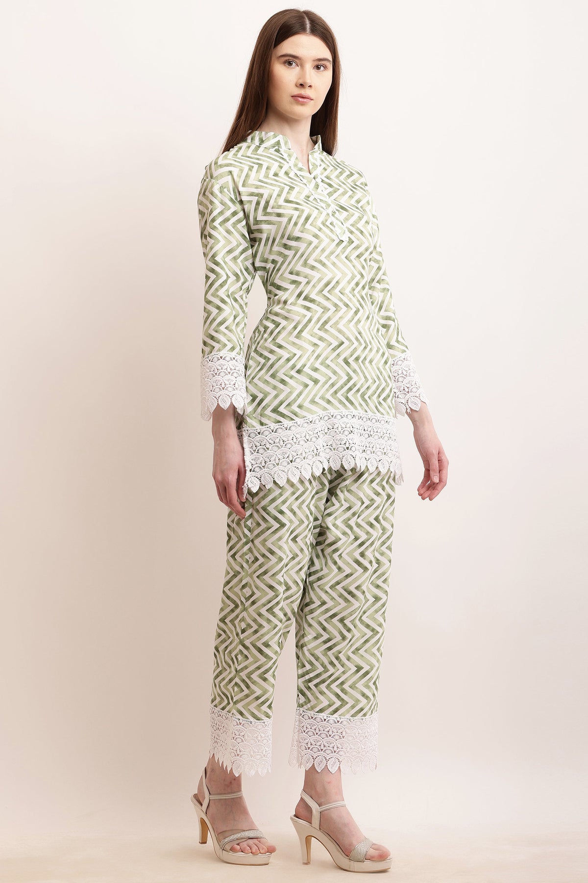PAVONINE Pista Color Zig-Zag Printed with Lace Inserted Cord Set For Women | Grocsy