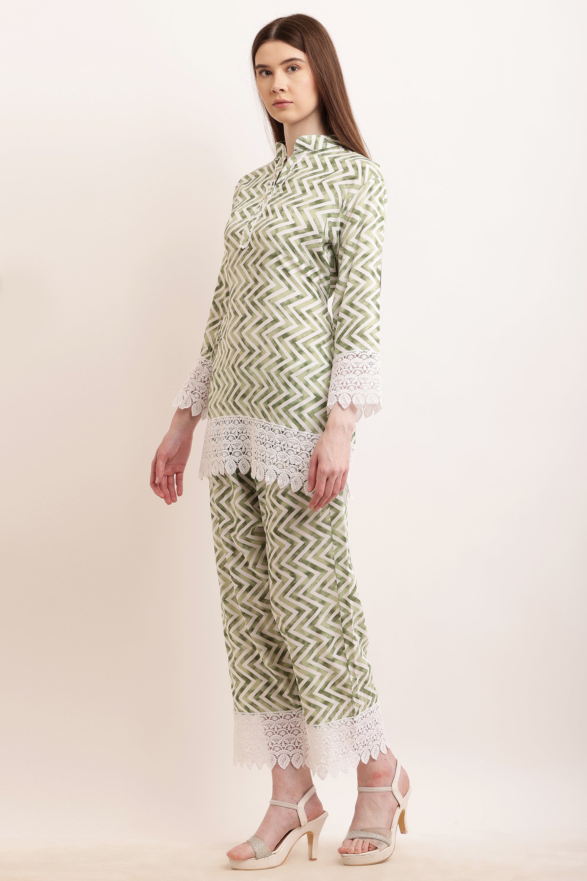 PAVONINE Pista Color Zig-Zag Printed with Lace Inserted Cord Set For Women | Grocsy
