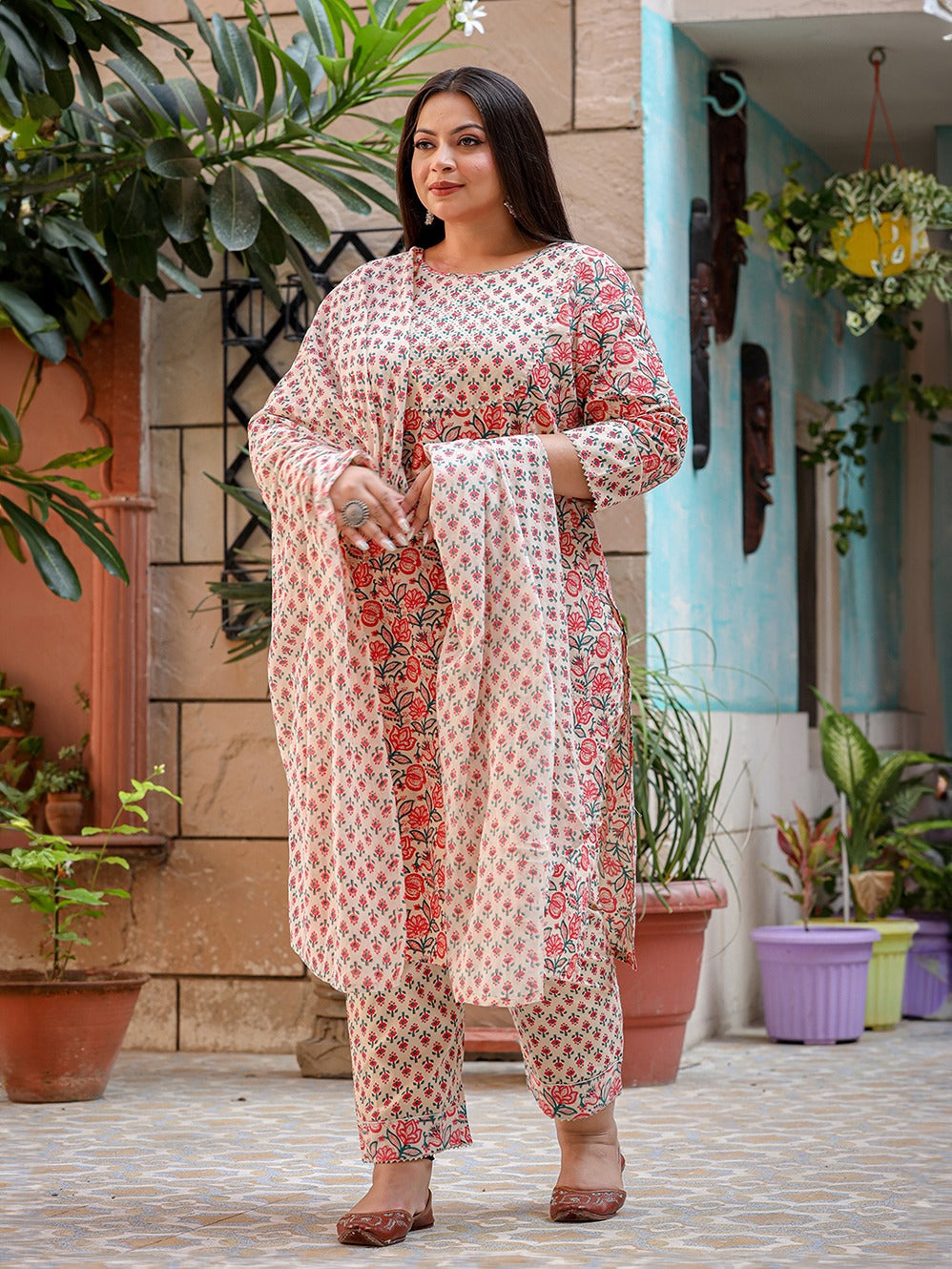 Yufta Plus Size Floral Printed Regular Pure Cotton Kurta with Trousers & Dupatta | Grocsy
