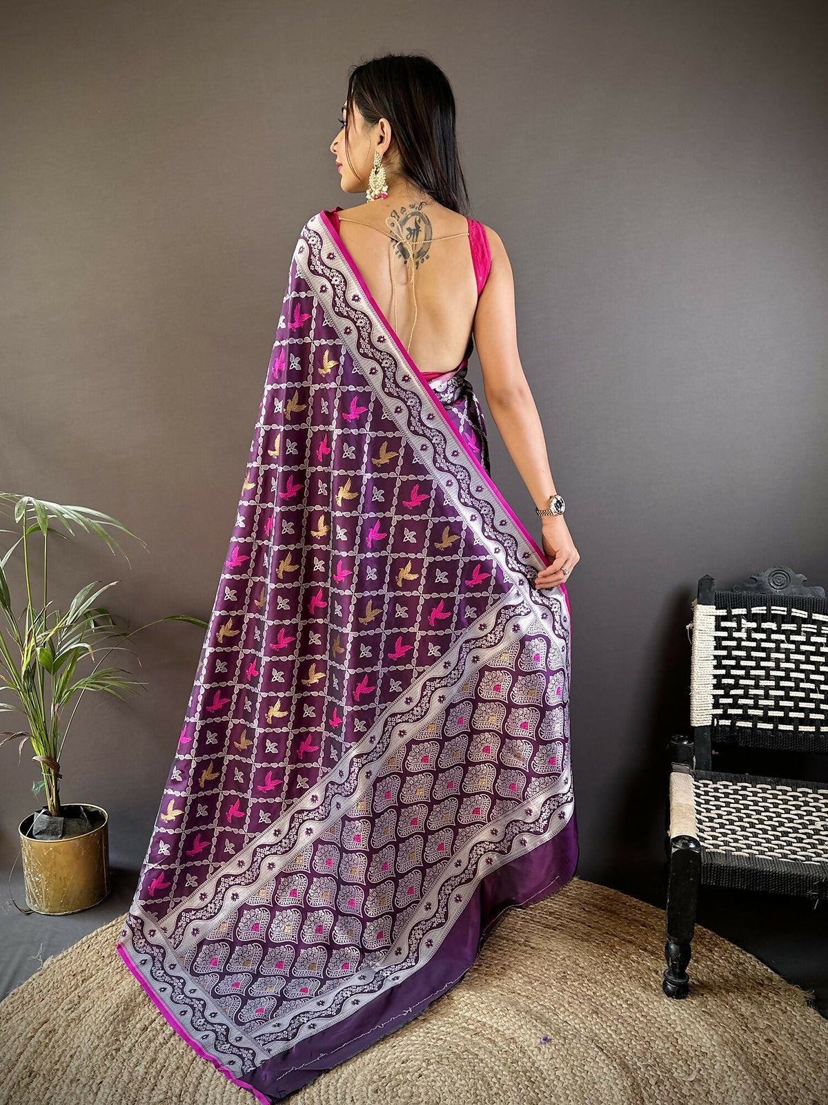 Joban Fashion Purple Jacquard Woven Pattern Lichi Soft Silk Banarasi Saree | Grocsy