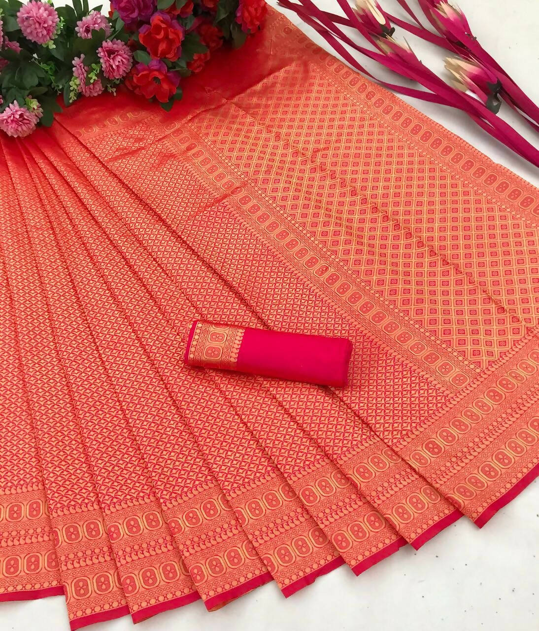 DEIANA'S Beautiful Designer Golden zari Soft Lichi Silk Saree - Red | Grocsy