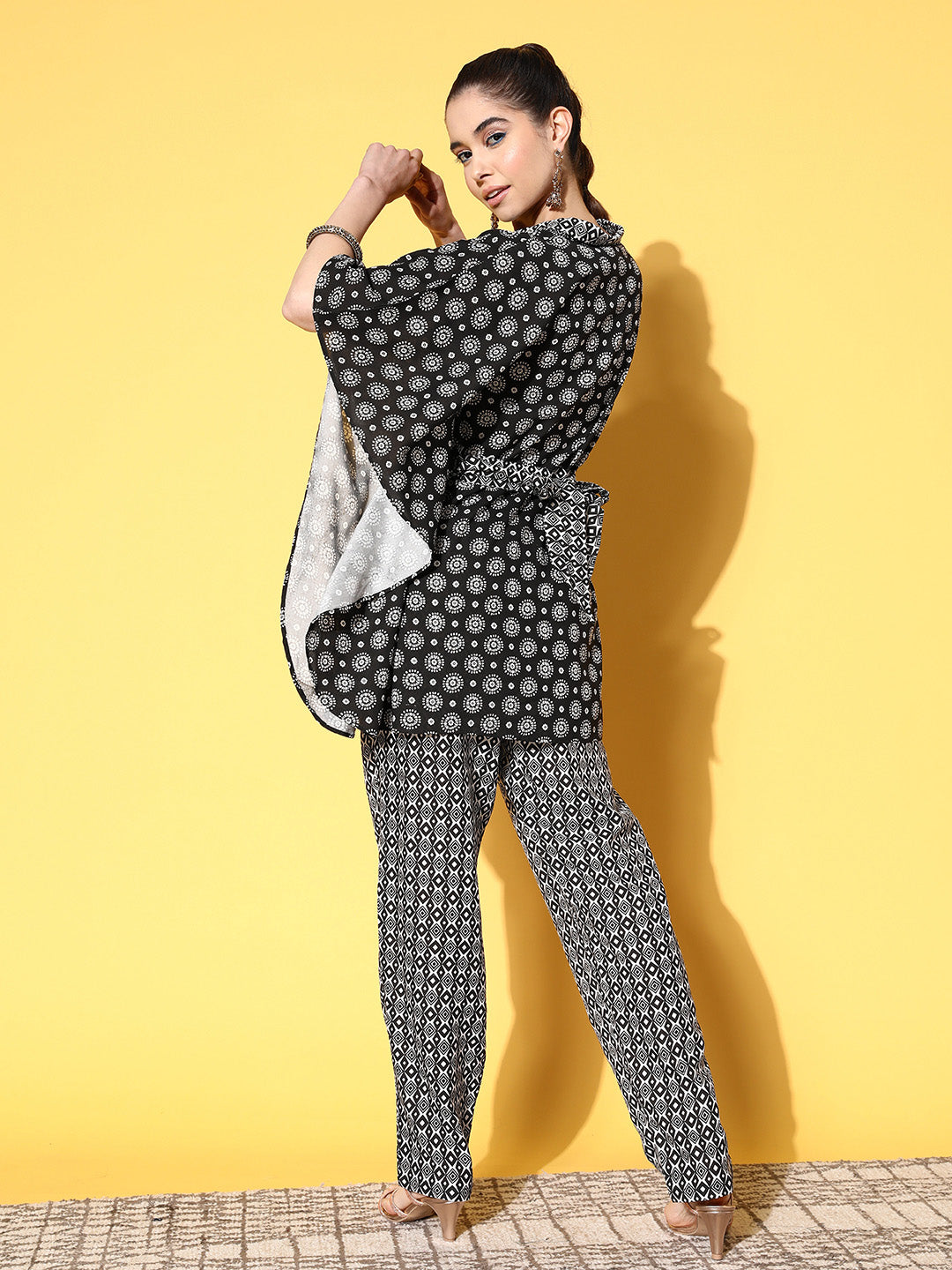 Yufta Printed Cotton Top with Trousers | Grocsy