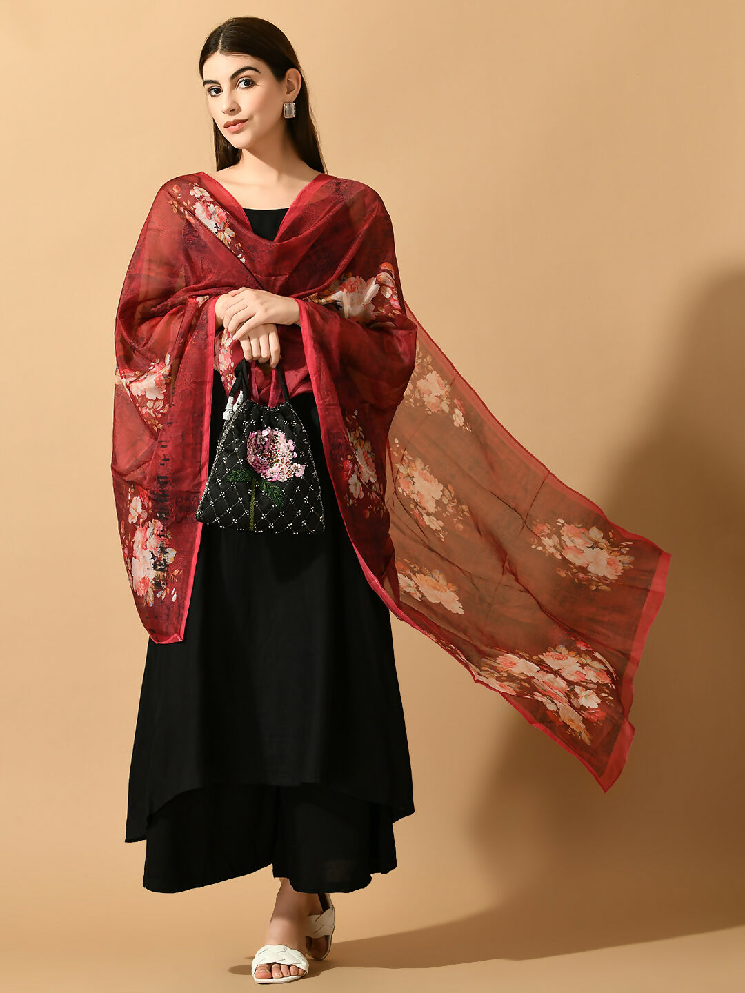 Myshka Women's Black Solid Party Kurta Sets | Grocsy