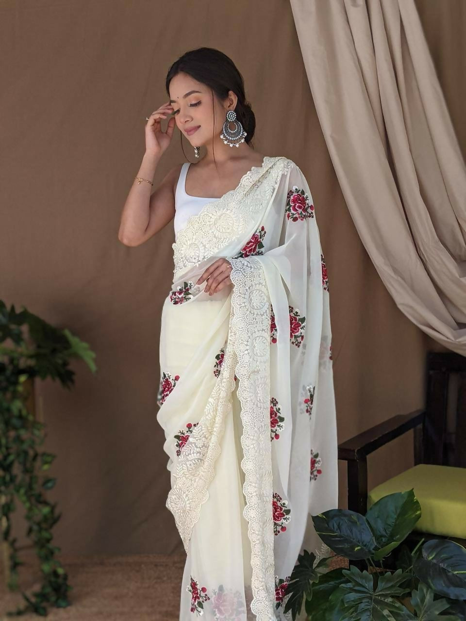 Vamsee Fana Off White Georgette Silk Saree | Grocsy