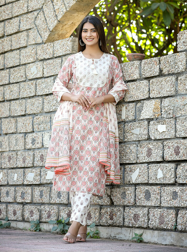Kaajh Women's White Cotton Mirror Work Kurta Pant Set With Dupatta | Grocsy