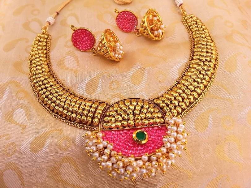 Antique Multicolor Necklace Set | Grocsy