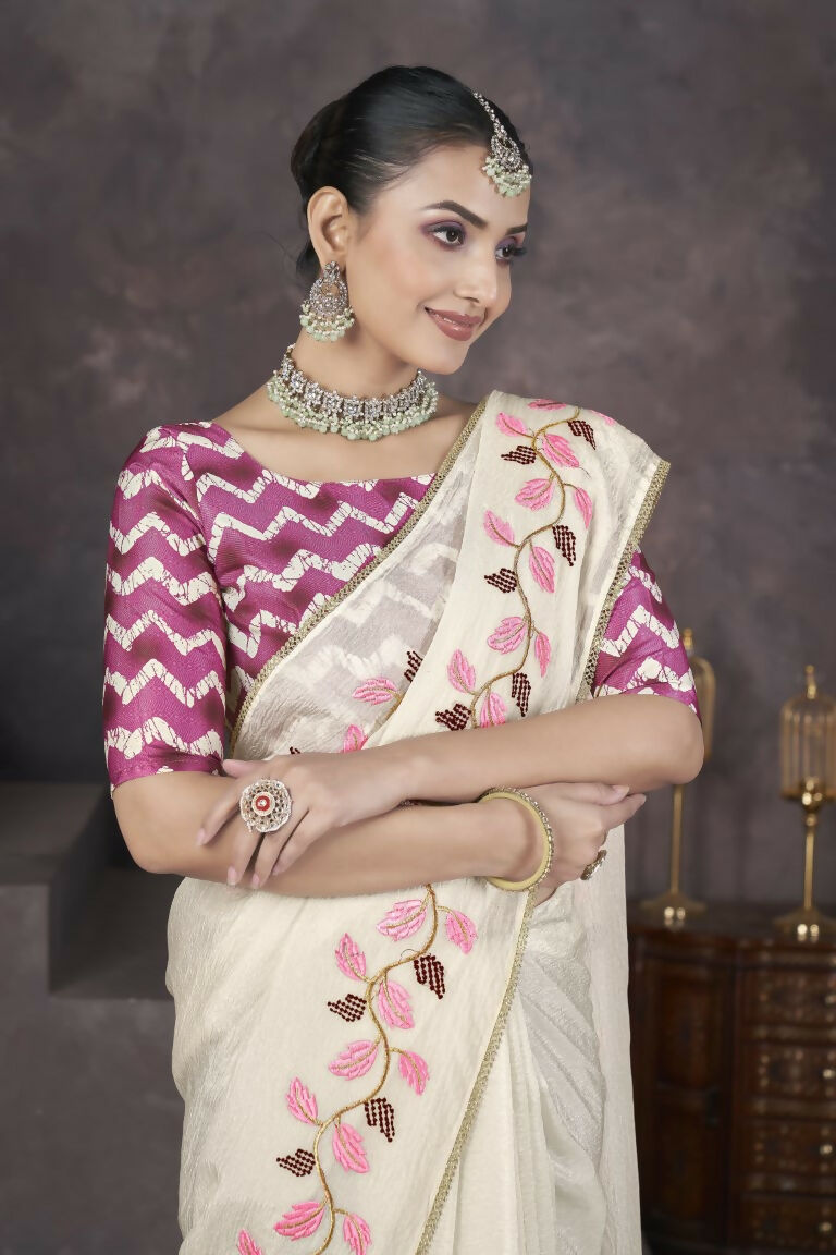 Vastranavya Off White Soft Crush Georgette Thread Embroidery work of Leaf Pattern with Patched Lace Border Saree | Grocsy