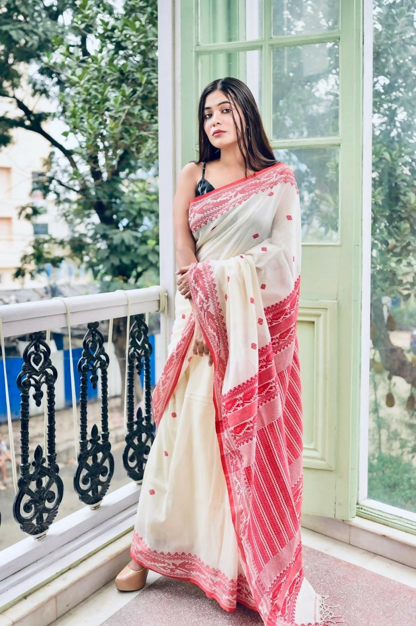 Exclusive Collection White Red Most Trending Beautiful Pure Cotton Handloom Saree | Grocsy