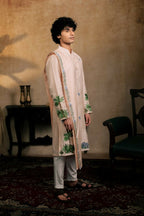 Falling Raw Silk Peach Gajavana Kurta Set By Hilo Design | Grocsy