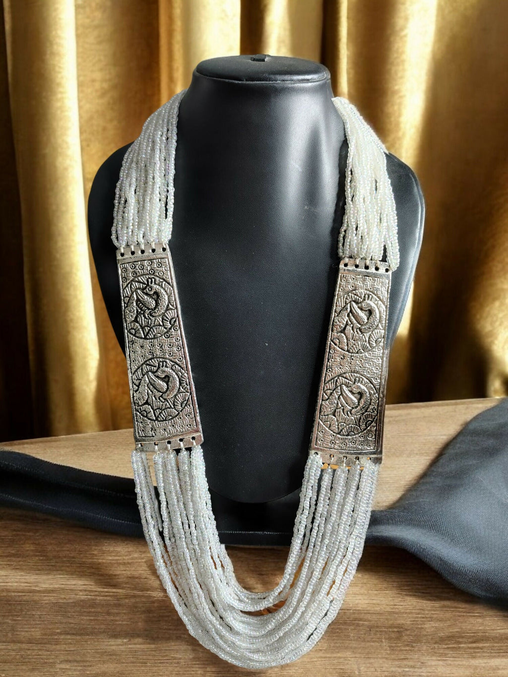 Inhanns Saree Shobha Statement Necklace - White Necklace | Grocsy