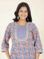 Aramya Straight Soft Cotton Floral Print Women's Kurta Set - Blue | Grocsy
