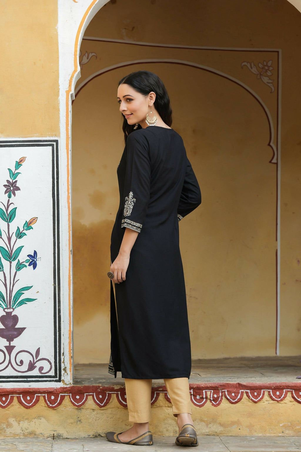 Juniper Women's Black Rayon Printed Straight Kurta | Grocsy