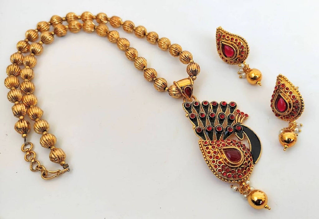 Pink Kemp Peacock Handmade Necklace Set | Grocsy