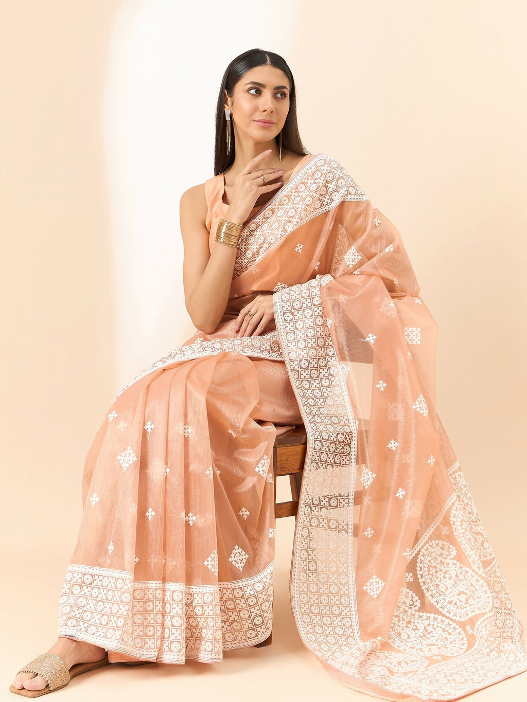Peach Organza Geometric Embroidered Saree with Unstitched Blouse Piece - Roozal | Grocsy