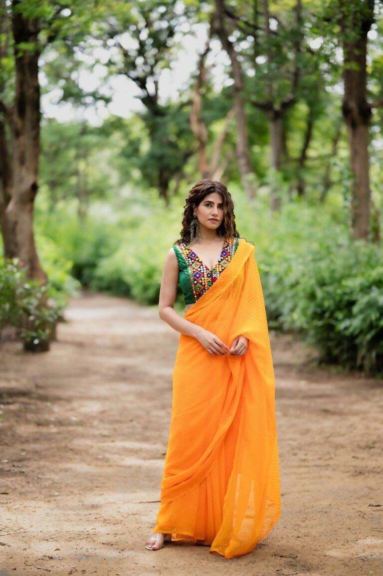 Amodini Designer Studio Women's Green Chinon Lehriya Sleeveless Blouse | Grocsy