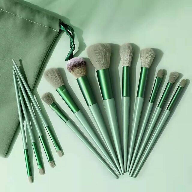 Favon Pack of 13 Professional Makeup Brushes with Free Pouch | Grocsy