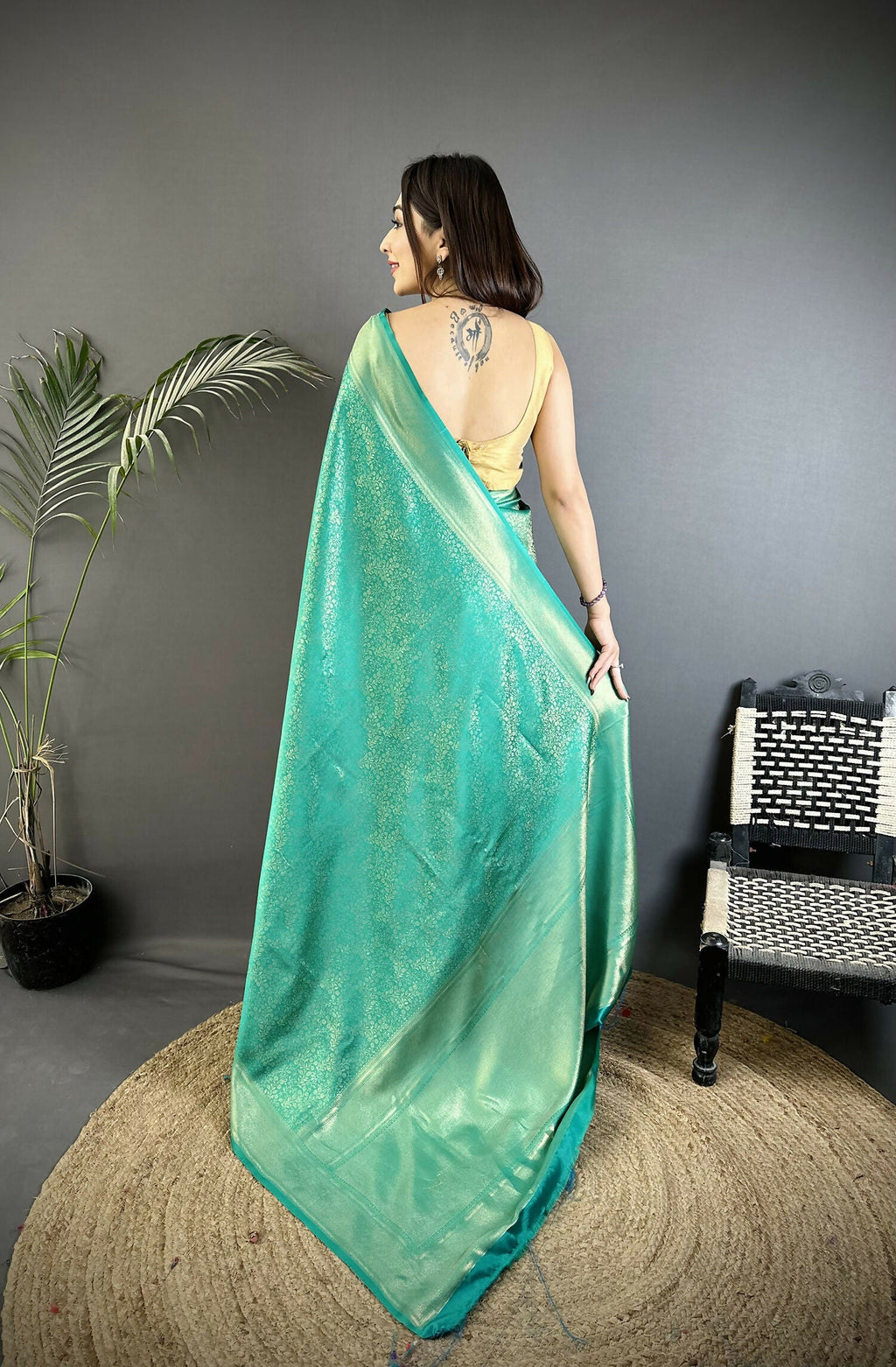 Joban Fashion Teal Floral Motifs & Ethnic Design Soft Satin Silk Kanchipuram Saree | Grocsy