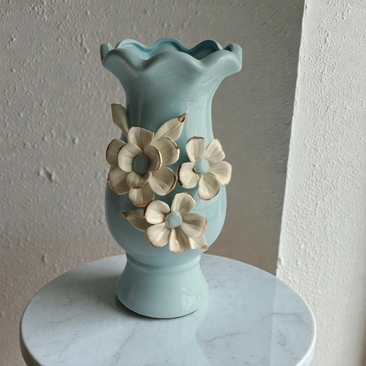 Sun Mun Decors Blue Vase | Grocsy