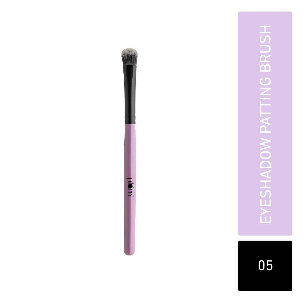 Plum Soft Blend Eyeshadow Patting Brush Easy Pick-up 05 | Grocsy