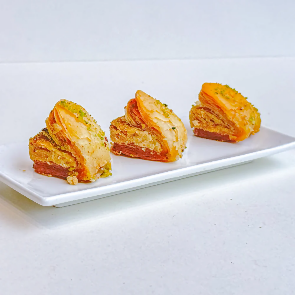 Gwalia Sweets Rose Bud | Grocsy