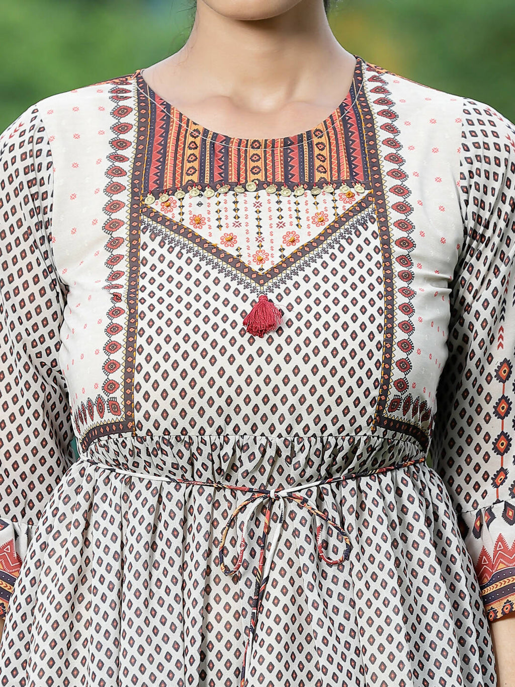 Juniper Women's Ivory Georgette Geometric Printed Tunic | Grocsy
