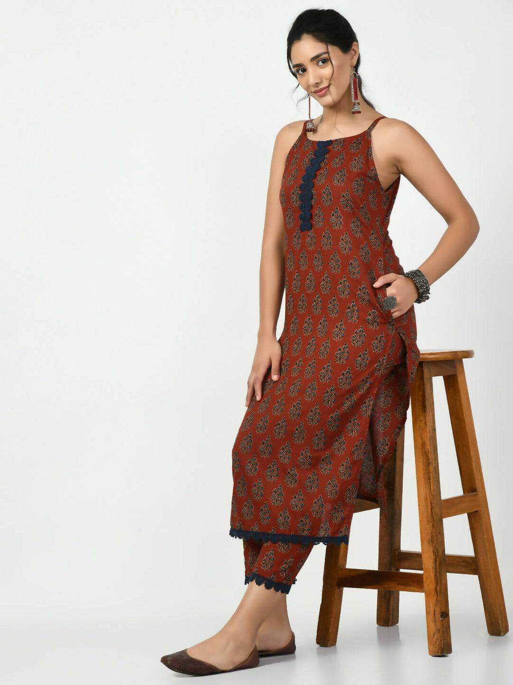 Myshka Women's Rust Straight Printed Kurta | Grocsy