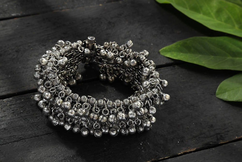 Mominos Fashion Kamal Johar Ghungroo Handcraft Bracelet | Grocsy