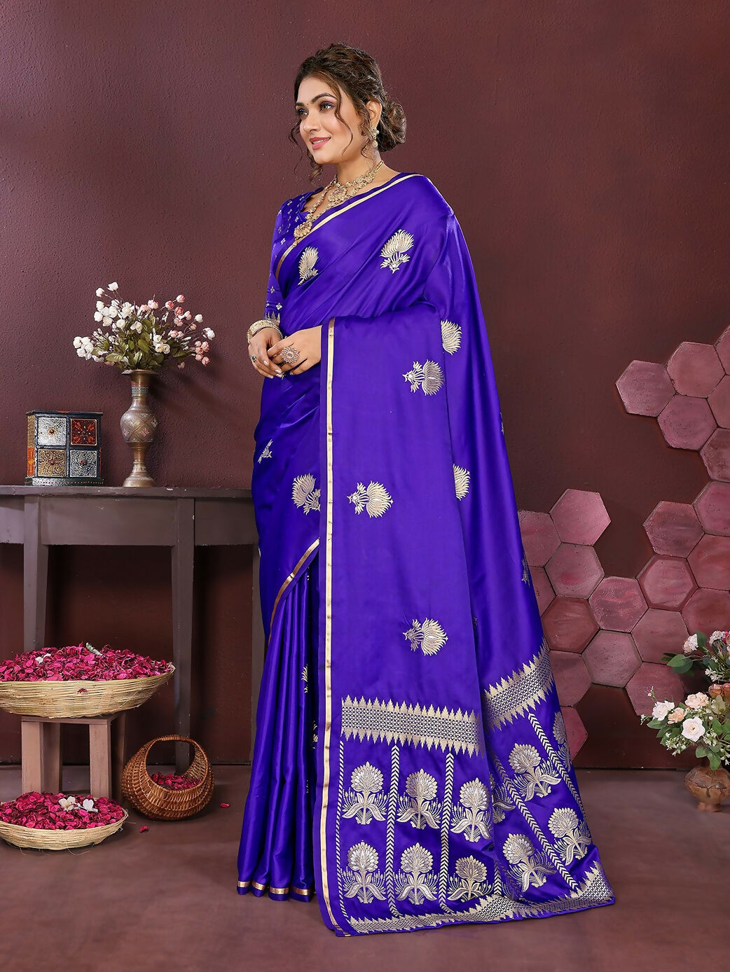 Joban Fashion Royal Blue Floral Motifs Banarasi Silk Sarees | Grocsy