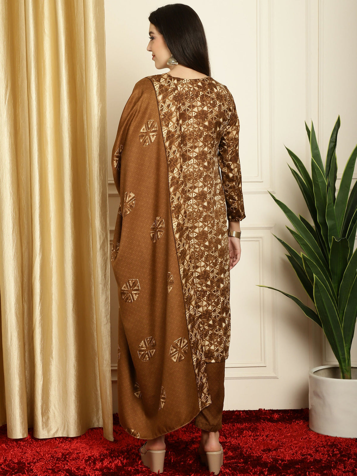 Jyoti Fashion Women's Brown Pashmina Floral Digital Printed Kurta with Trouser & Dupatta | Grocsy