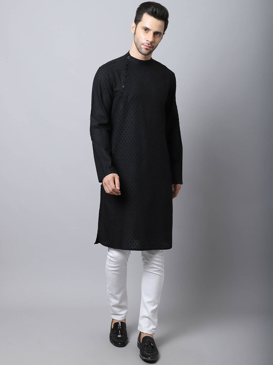 Even Apparels Black Pure Cotton Men's Kurta With Side Placket (MMS446) | Grocsy