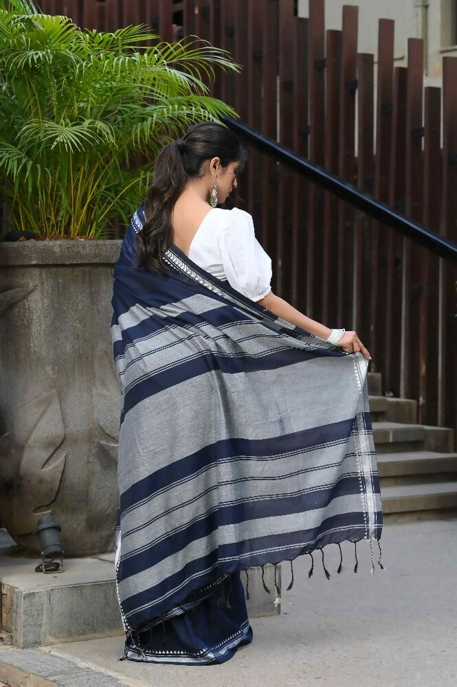 Beatitude Blue Cotton Handloom Saree | Grocsy