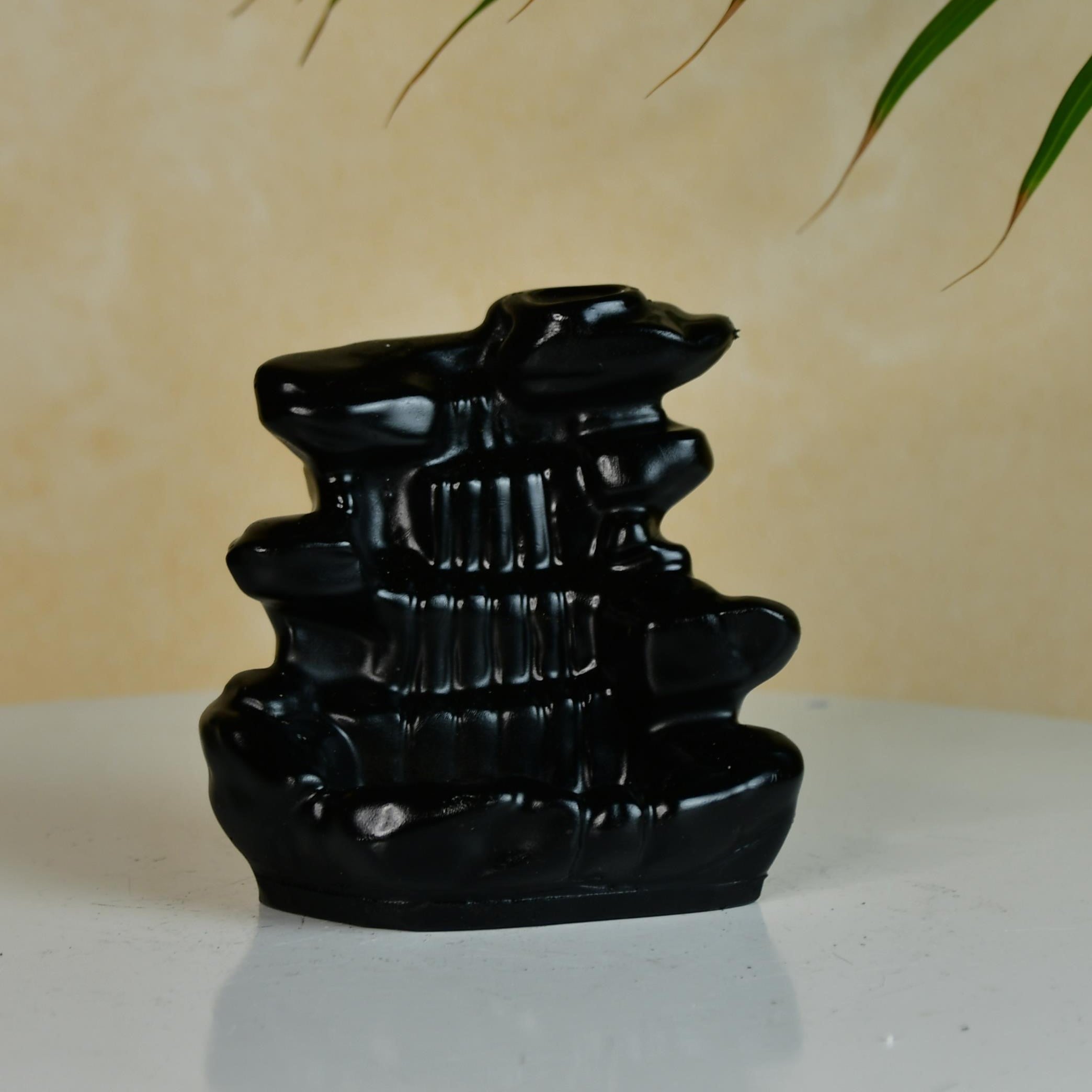 Design Smoke Fountain by Sowpeace / Beautiful Resin Showpiece for Home Decor | Grocsy