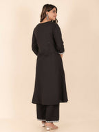 Aramya A-line Linen Cotton Solid Women's Kurta - Black | Grocsy