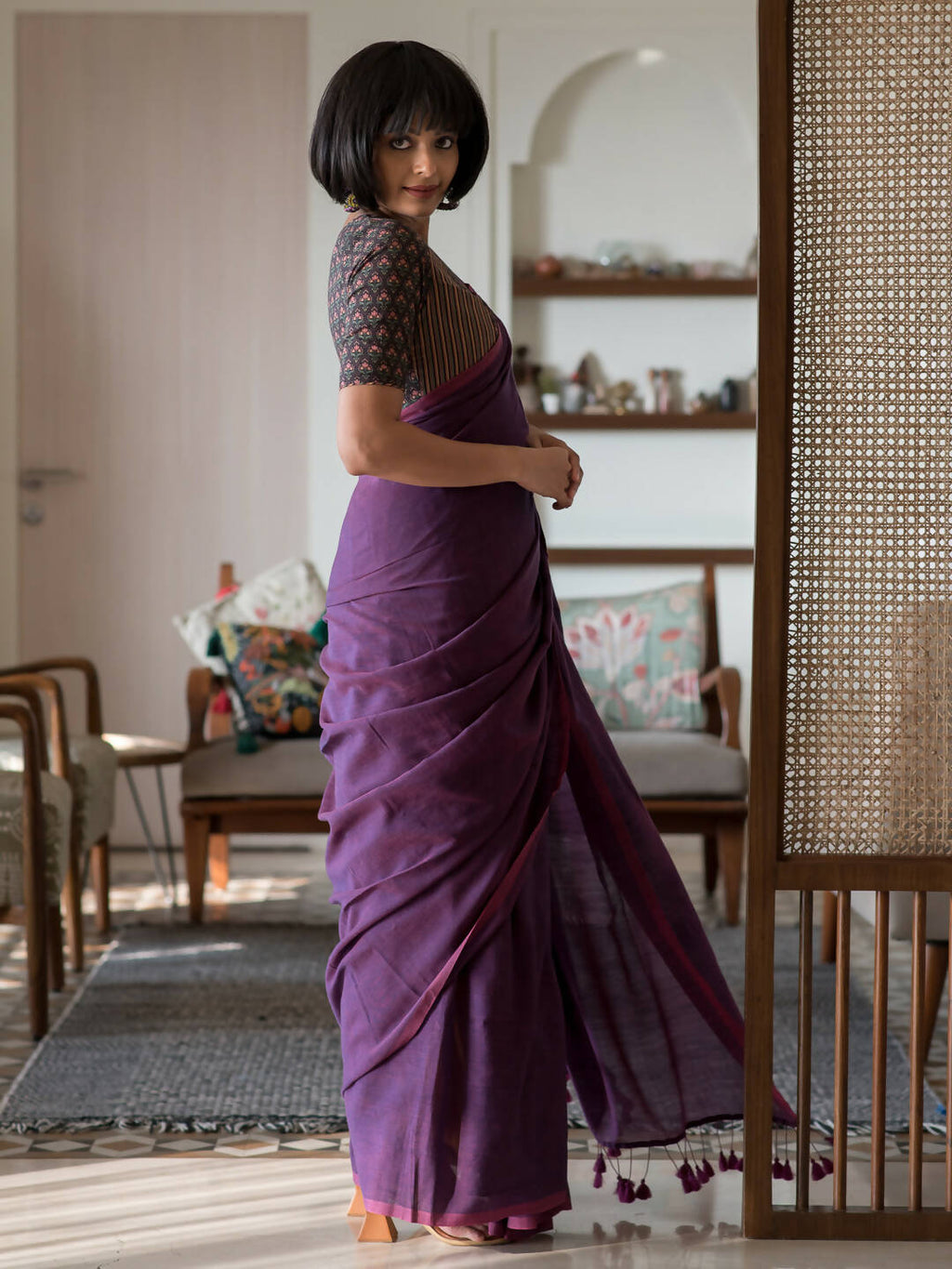 Suta Purple Solid Cotton Blend Saree | Grocsy