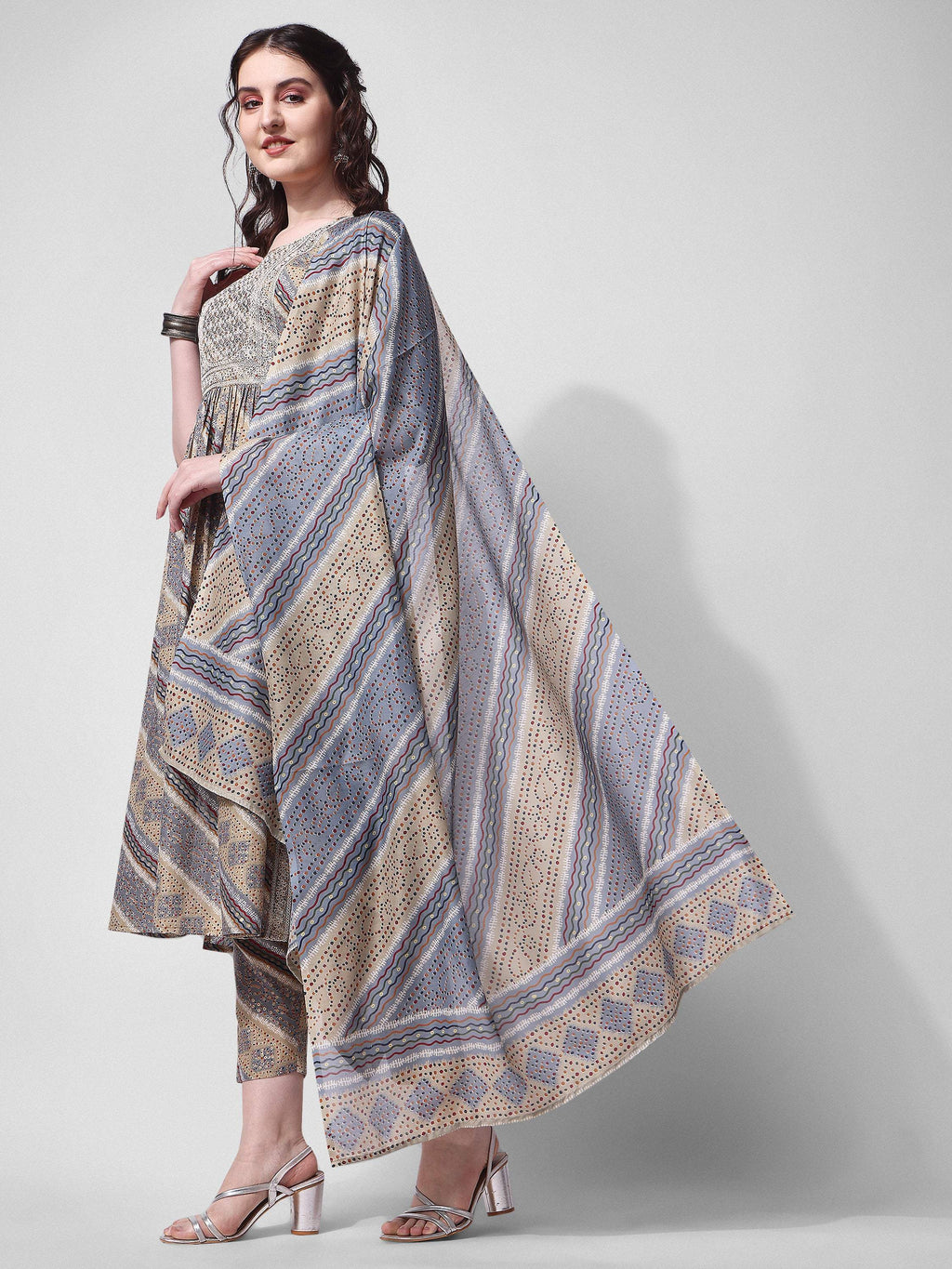 Nayra Cut Embroidered Kurta With Pant And Dupatta Set, Multicolor - Hiral Fashion | Grocsy