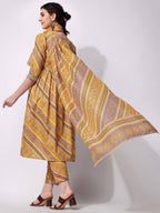 Nayra Cut Embroidered Kurta With Pant And Dupatta Set, Multicolor - Hiral Fashion | Grocsy