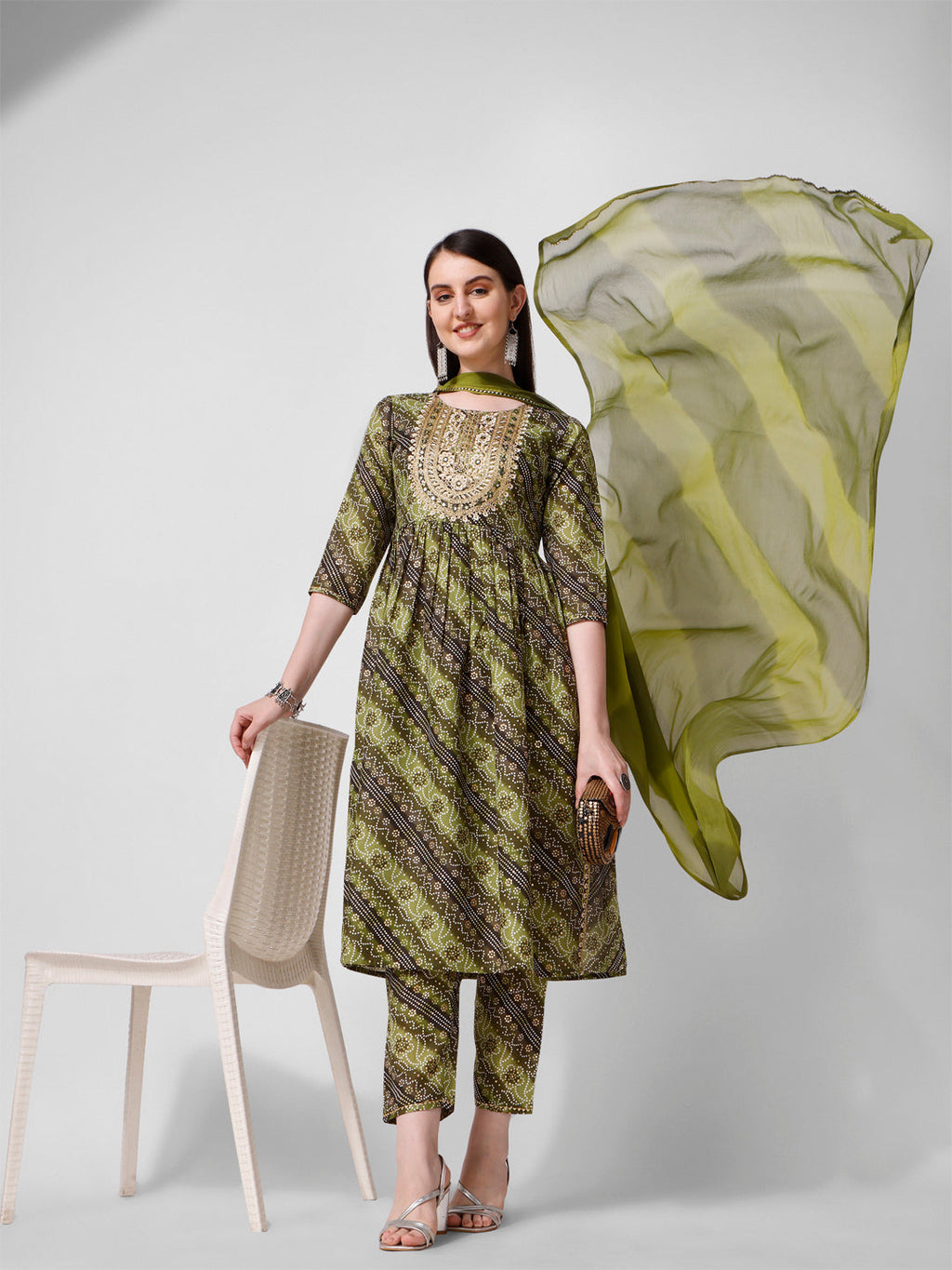 Green Printed Straight Cut Kurta With Cotton Pant Set, Multicolor - Hiral Fashion | Grocsy