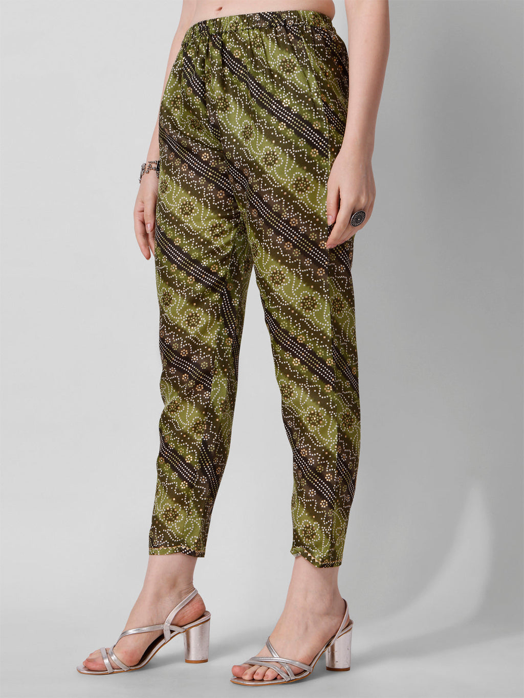 Green Printed Straight Cut Kurta With Cotton Pant Set, Multicolor - Hiral Fashion | Grocsy