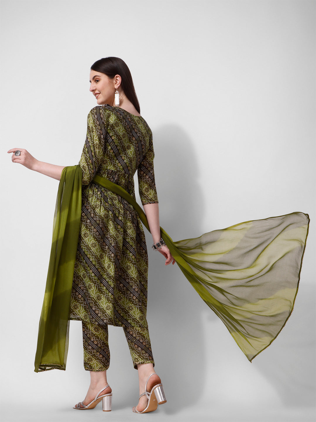 Green Printed Straight Cut Kurta With Cotton Pant Set, Multicolor - Hiral Fashion | Grocsy