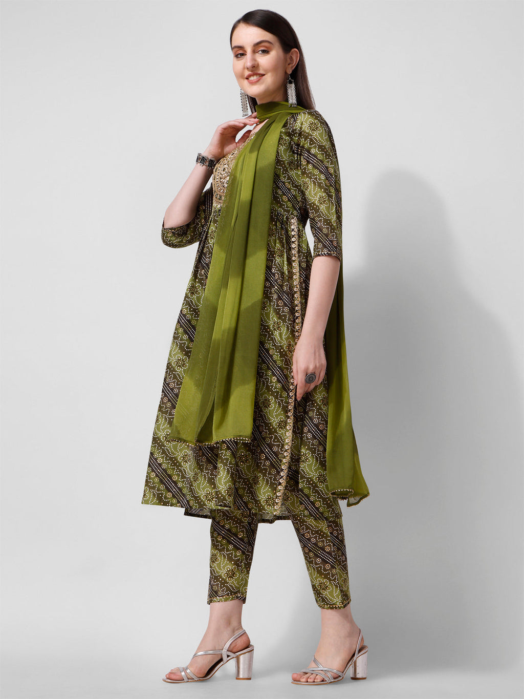 Green Printed Straight Cut Kurta With Cotton Pant Set, Multicolor - Hiral Fashion | Grocsy